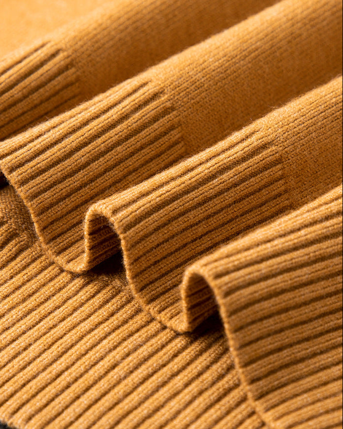 Calligria™ | Cashmere V-Neck